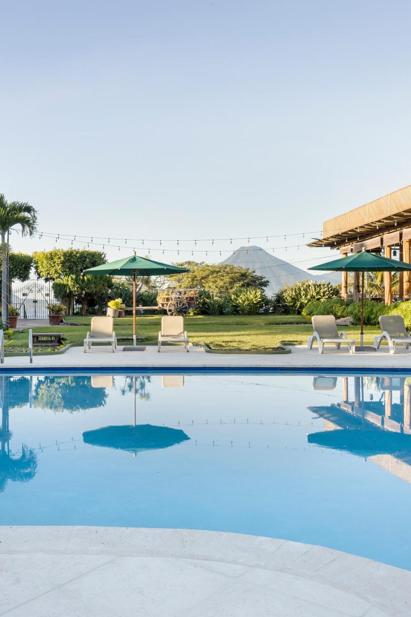 Porta Hotel del Lago Panajachel Esterno foto